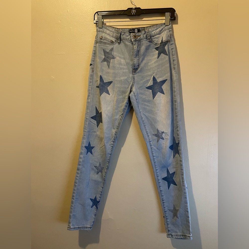 Boohoo blue skinny jeans! fits size 25/26